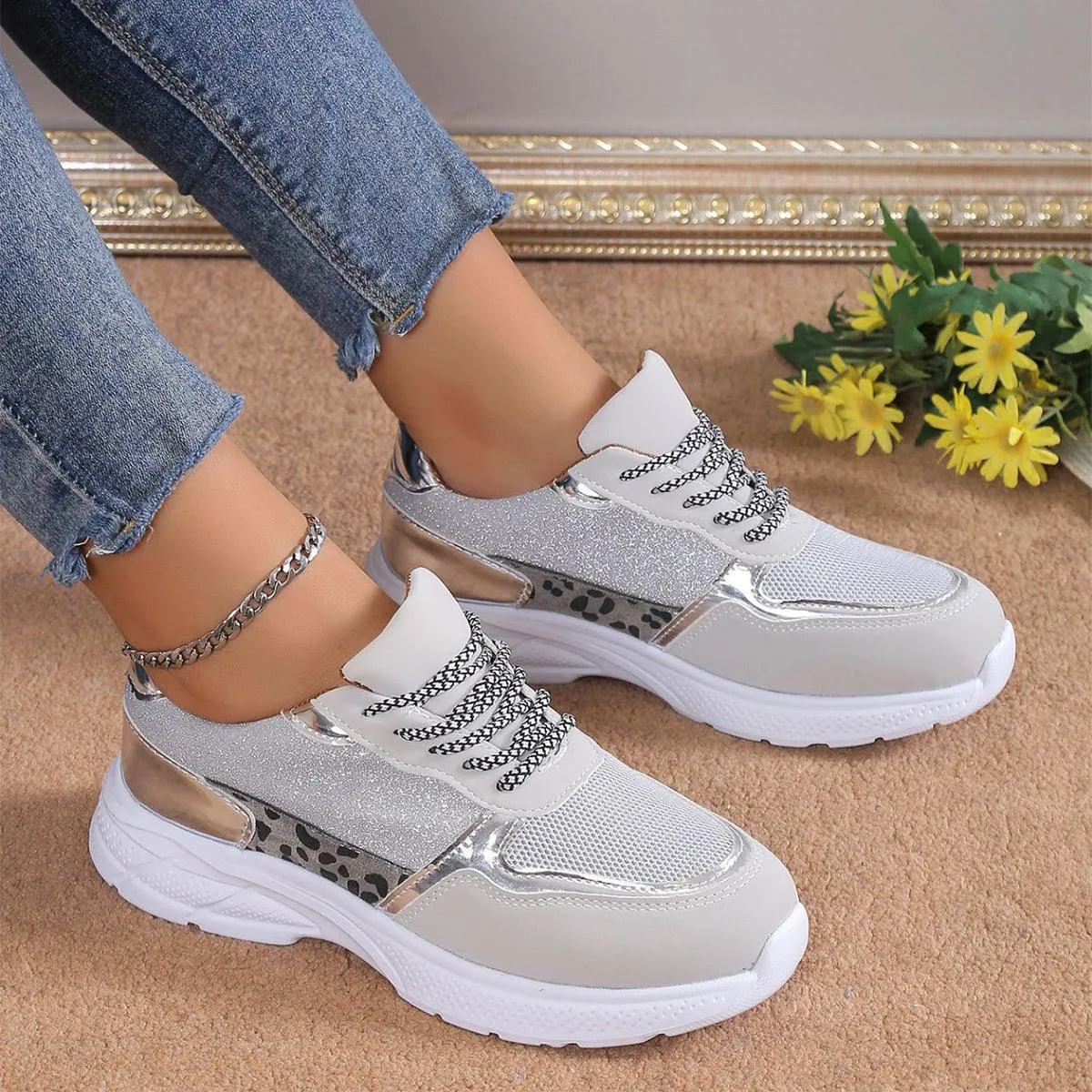 Lace Up Black Sneakers Flat Shoes Fashion Casual Lightweight