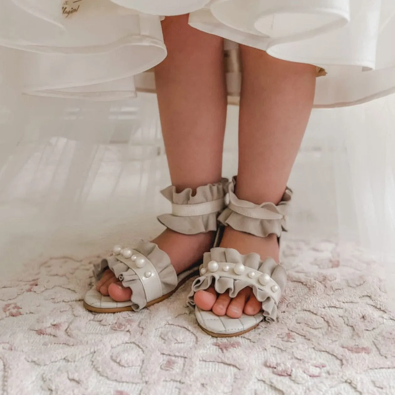 Perla Sandals